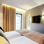 Dream View Gardenia Front *