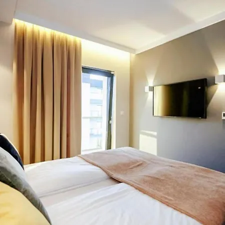 Dream View Gardenia Front *