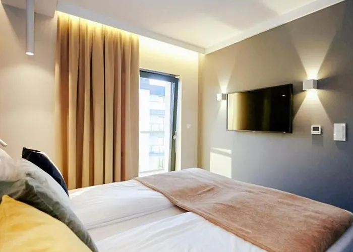 Dream View Gardenia Front *